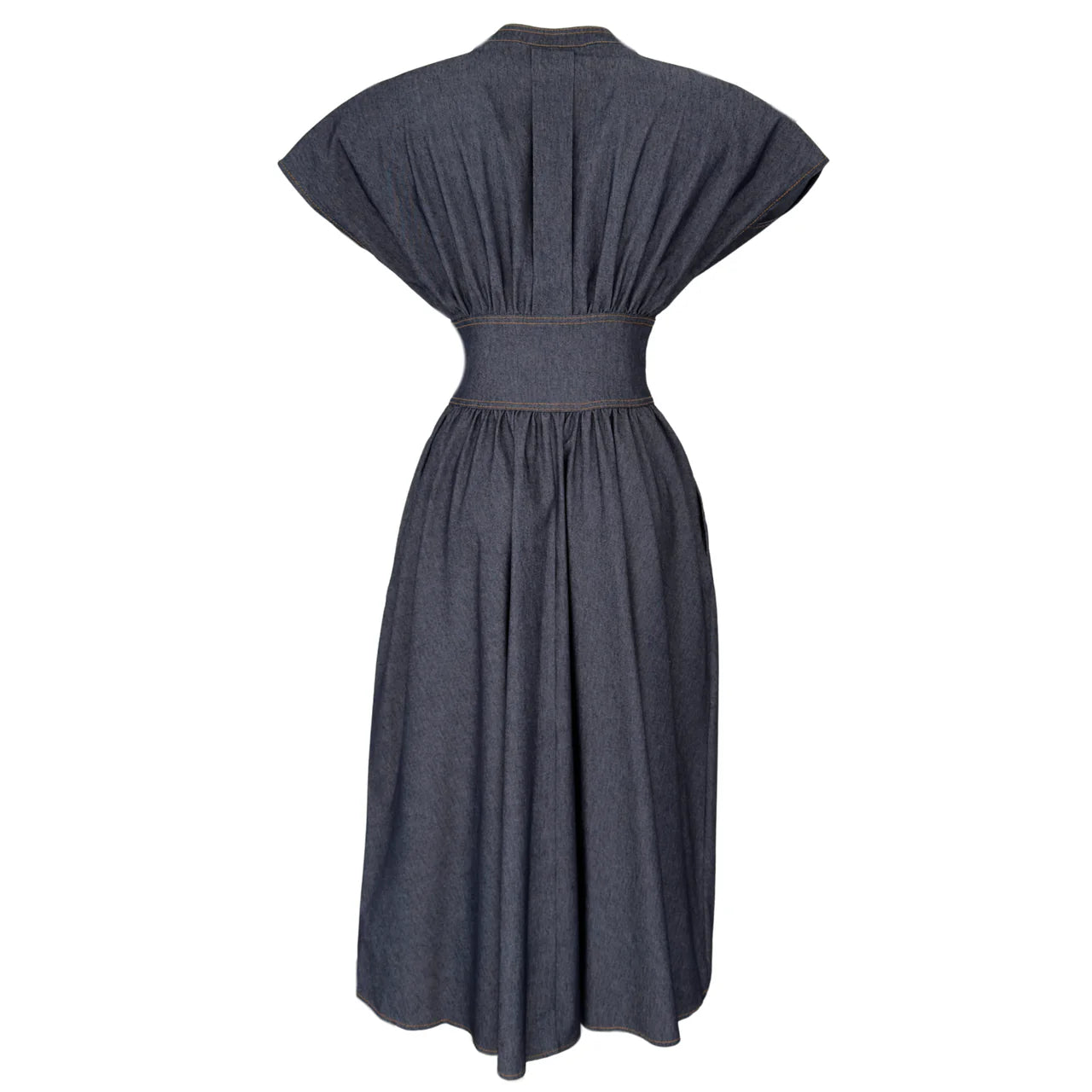 Robe Cintrée Élégance avec Bouton