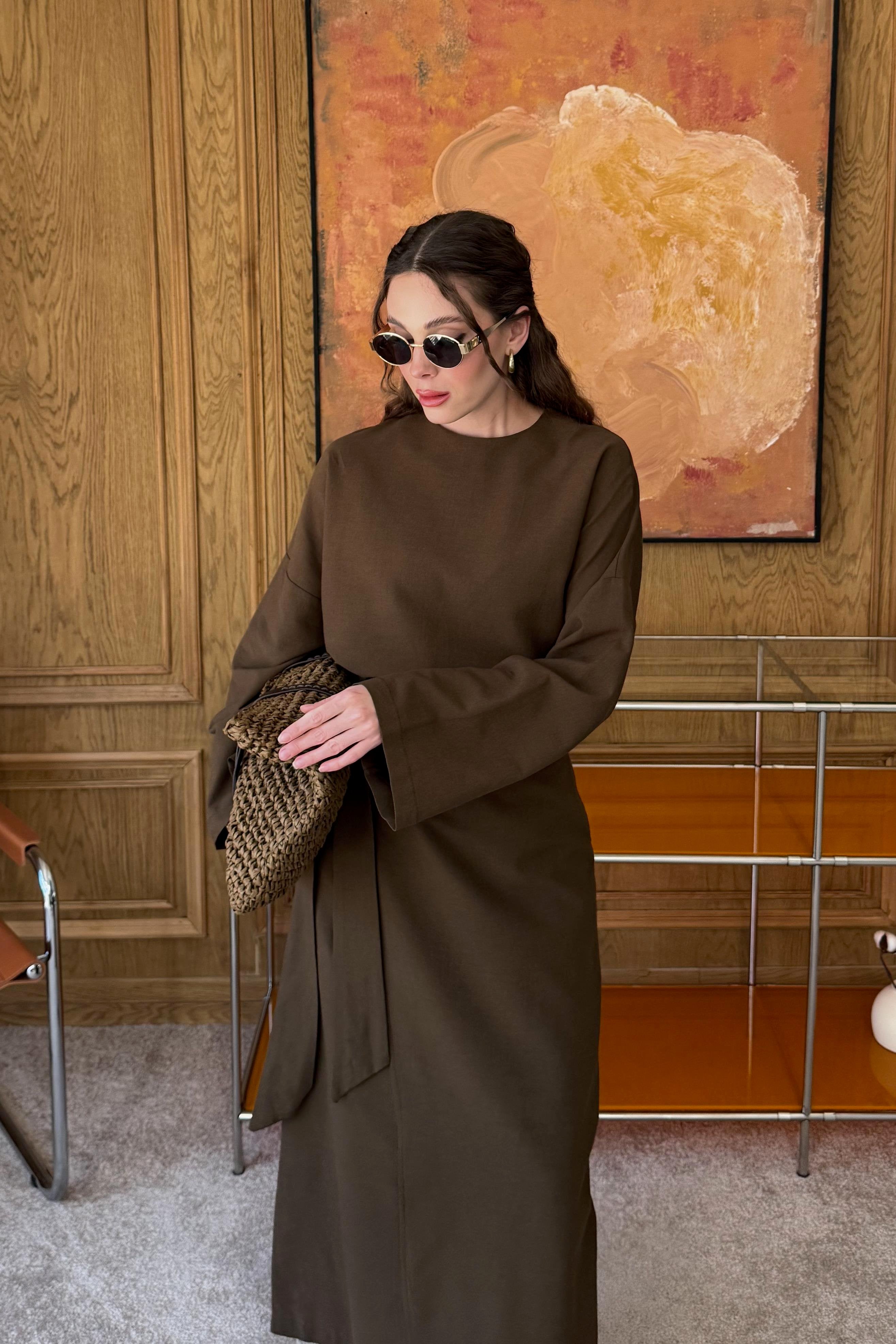 🤎 Robe en lin avec nœud – Marron